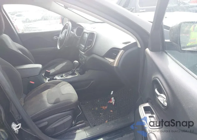 1C4PJMCSXFW522107: 44620176