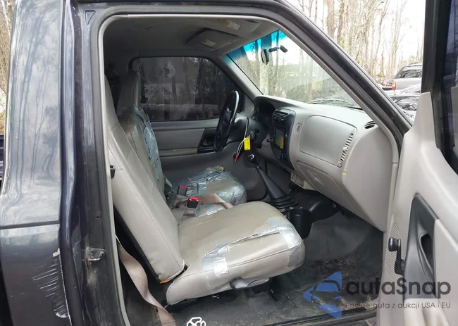 1FTYR10C5YTA94833: 44620230