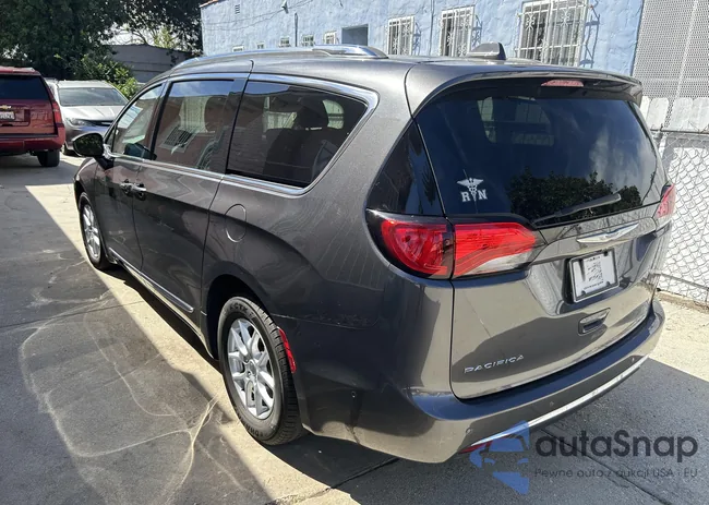 2C4RC1BG5LR247667: 44621479