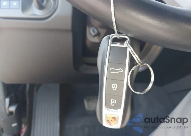 WP1AA2AY3KDA12218: 44621073