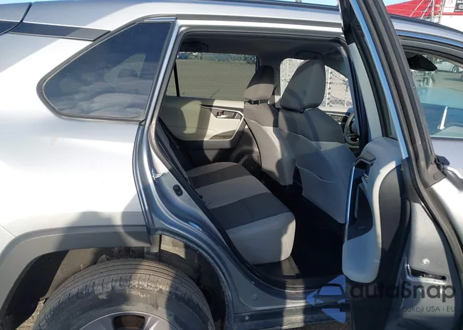 2T3W1RFV0SC325388: 44621104