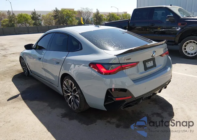 WBA13AW00NFM54517: 44622433