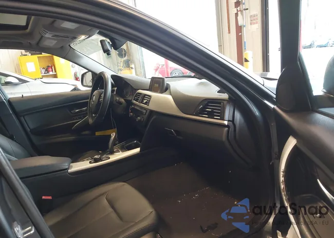 WBA3C3C55EP660544: 44622453