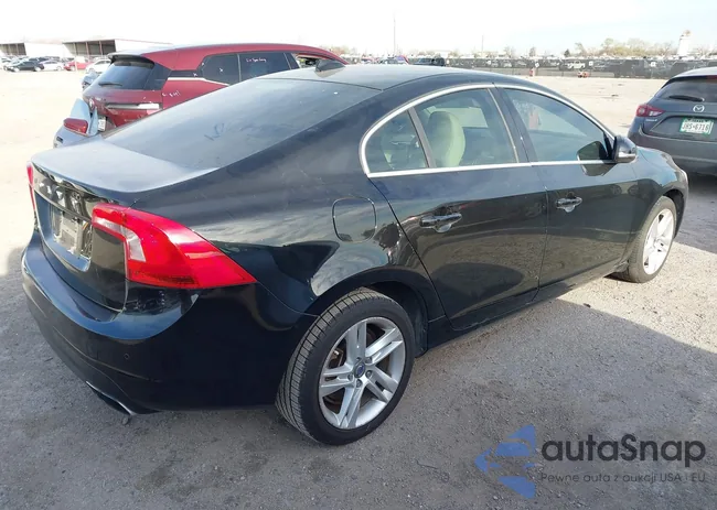 YV1612FS4E2297033: 44622801