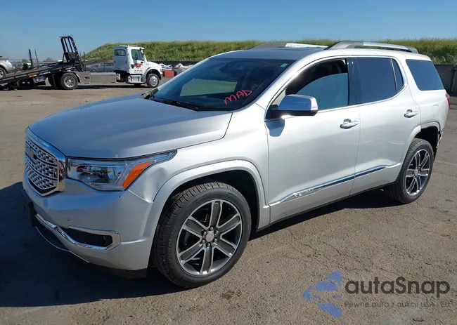 1GKKNXLS6JZ206392: 44622811