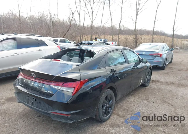 KMHLM4AJ2NU023081: 44622353