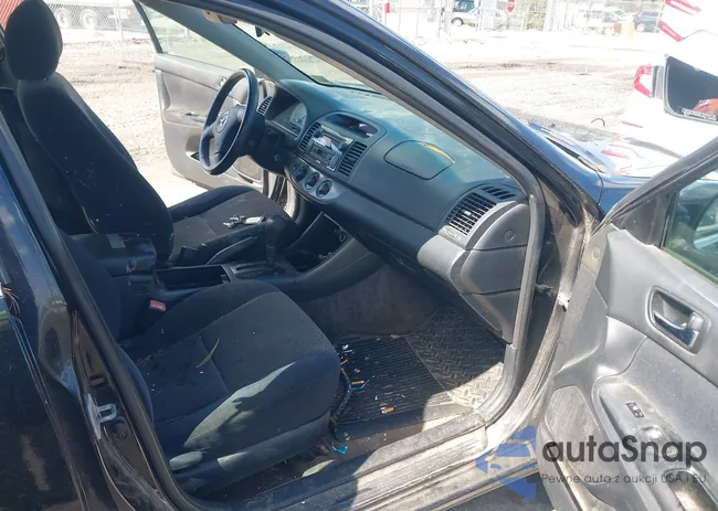 4T1BE32K04U275727: 44623614