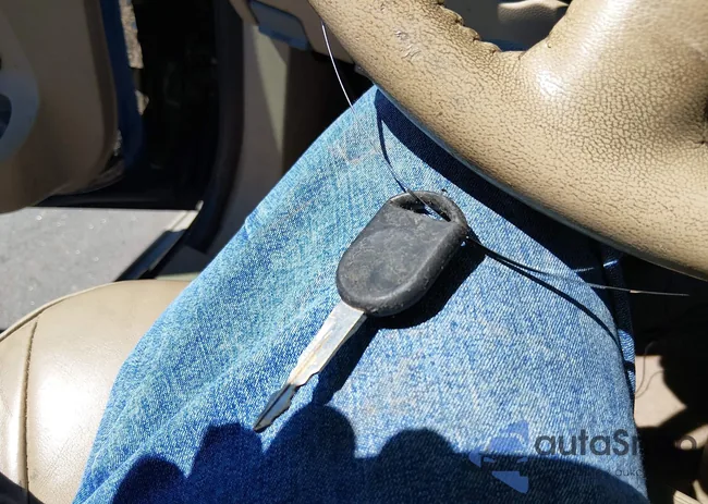 1FMFU18535LA61767: 44623643