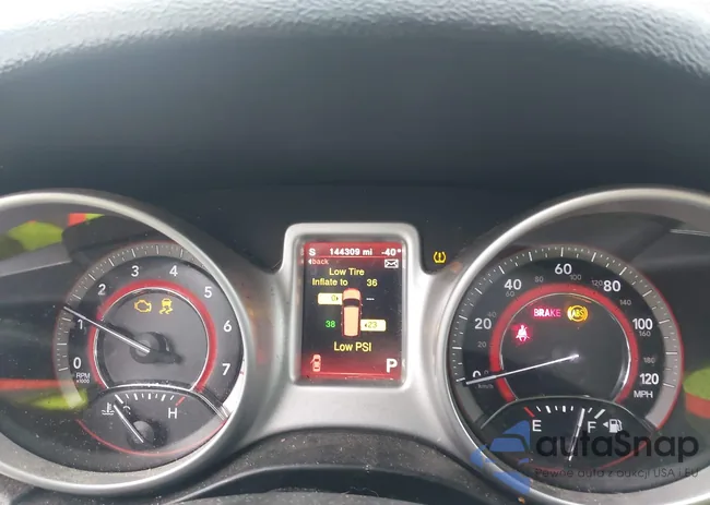 3C4PDCEGXJT473631: 44623739