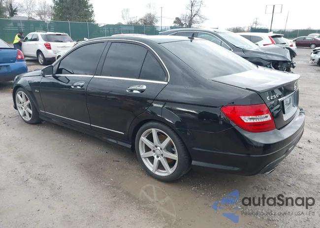 WDDGF4HB3EA959085: 44623962