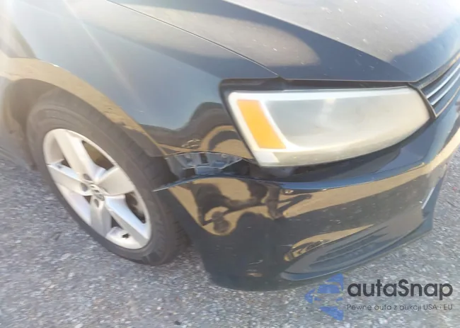 3VWDX7AJ6DM371984: 44623032