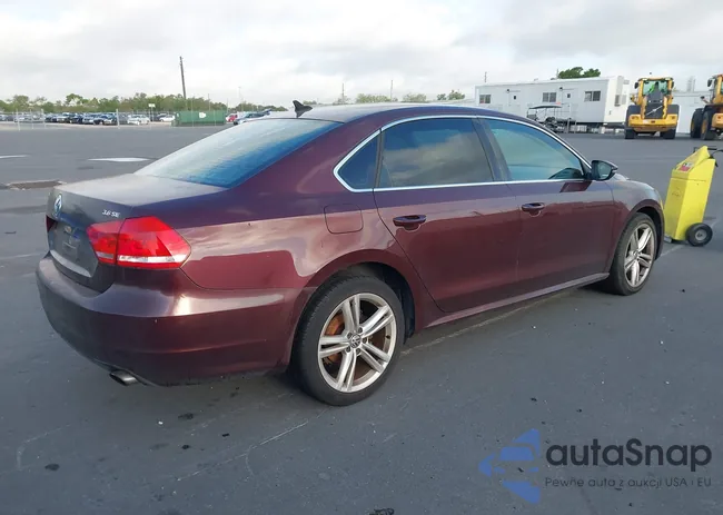 1VWBM7A3XCC055117: 44623043