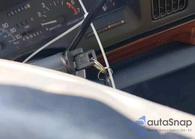 1G4HP52K7XH495864: 44623327