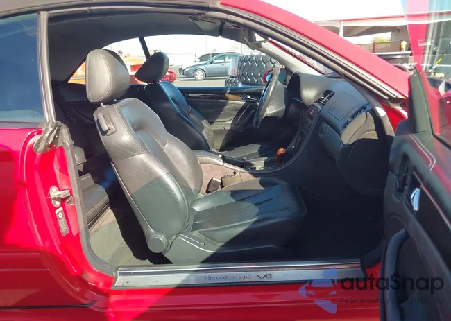 WDBLK74G82T114948: 44623354