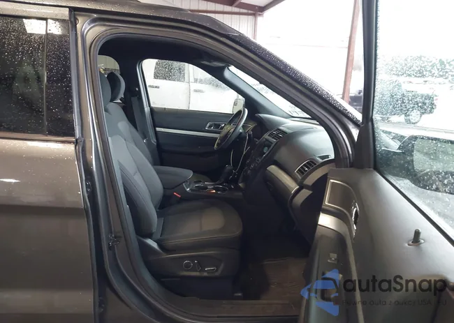 1FM5K7D81HGD48459: 44624457