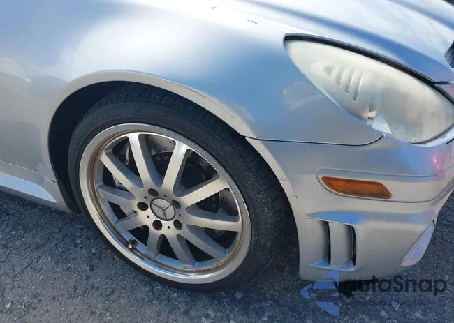 WDBWK73F58F176708: 44624531