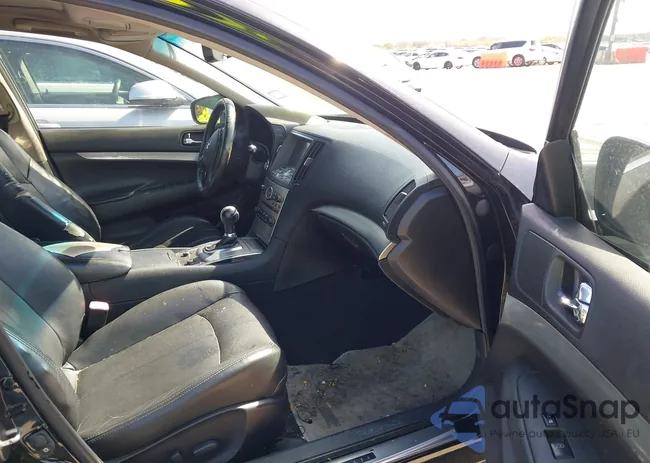 JN1CV6AP4FM580483: 44624735