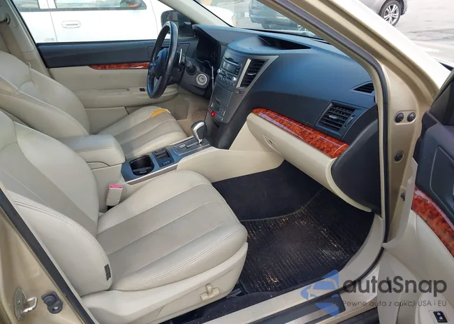 4S4BRCKC3A3310887: 44624048