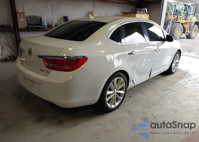 1G4PP5SK8C4132597: 44624121