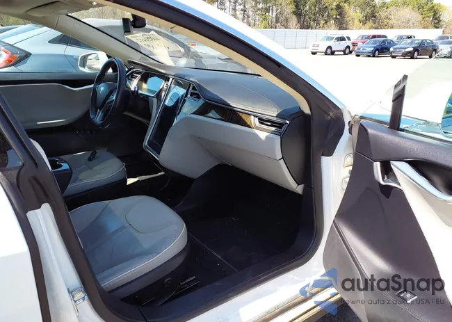 5YJSA1CG1DFP22380: 44624412