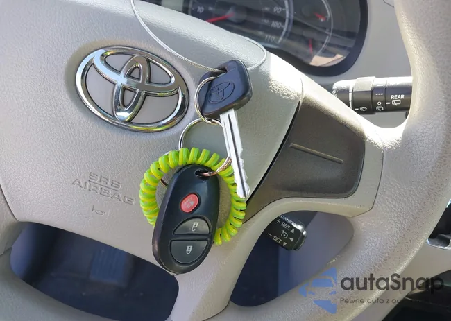 5TDZK3DC9BS136070: 44625422