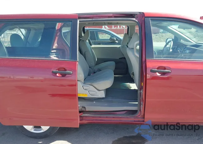 5TDZK3DC9BS136070: 44625422