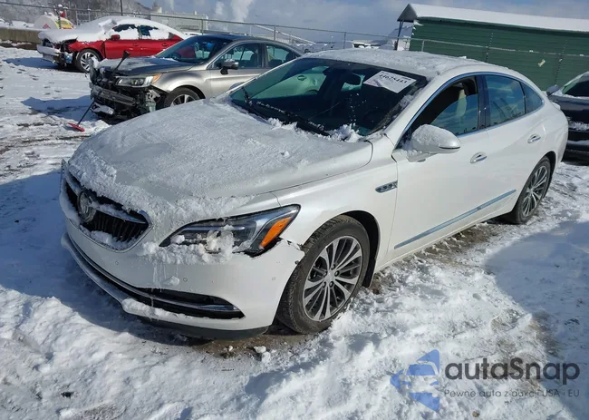 1G4ZR5SS3HU136163: 44625443