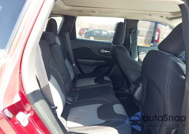 1C4PJMCSXEW184089: 44625748