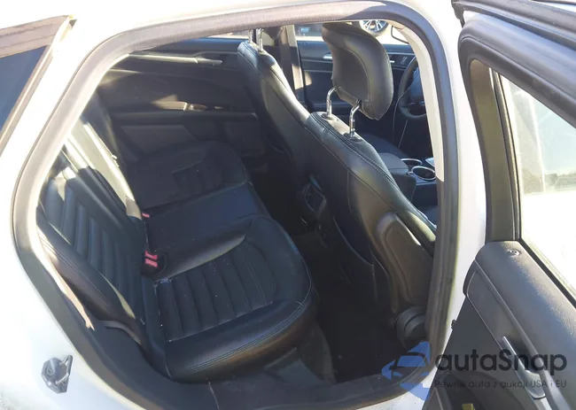 3FA6P0LU4DR181443: 44625768