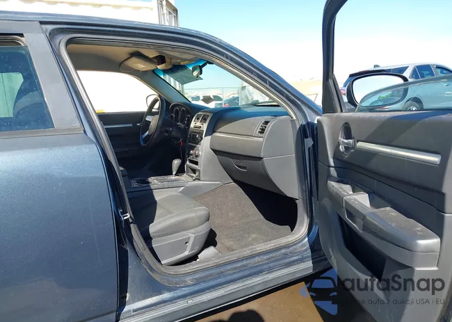 2B3KA33GX8H215992: 44626001