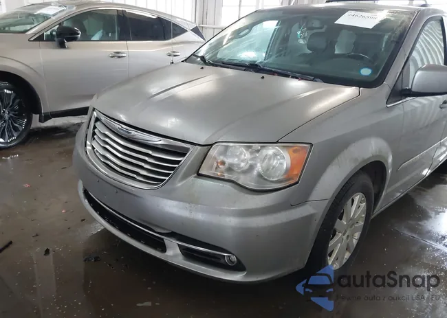 2C4RC1BG8GR284153: 44626598