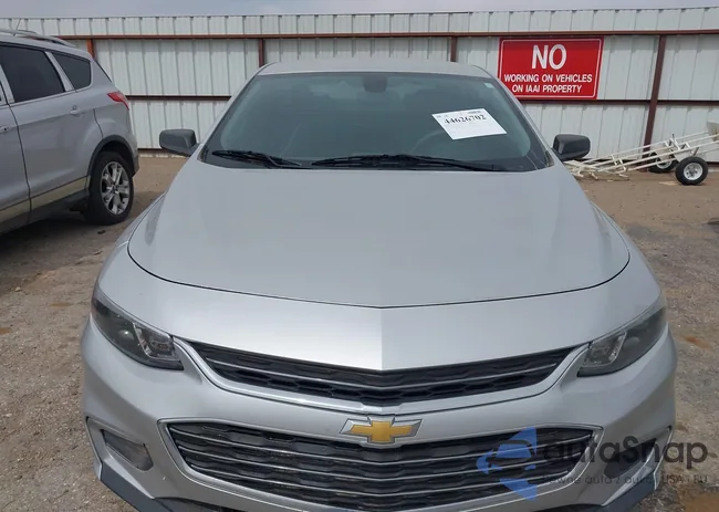 1G1ZB5ST4JF101720: 44626702