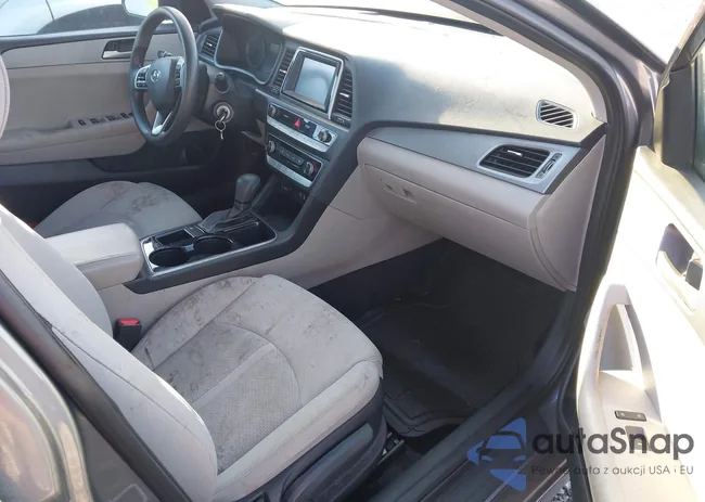 5NPE24AF5KH785082: 44626878