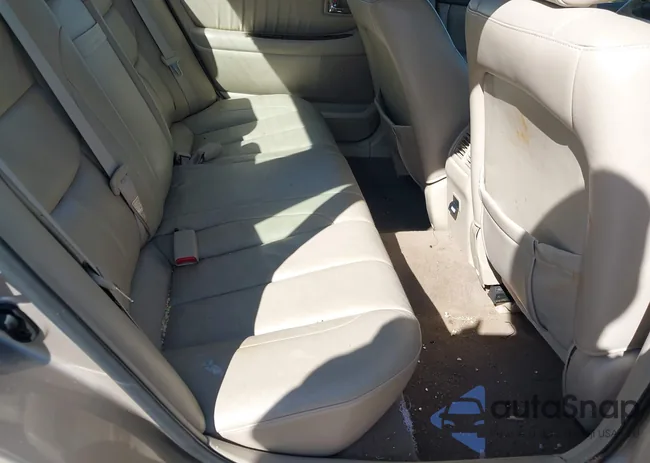 4T1BF28B44U369284: 44626135