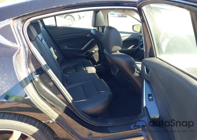 JM1GL1V54H1114640: 44626301