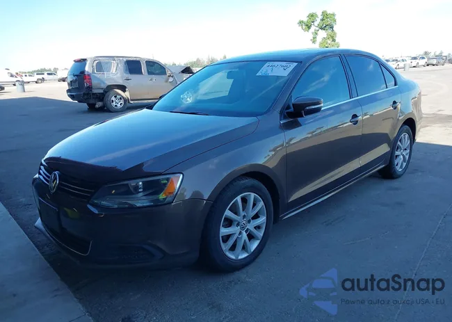 3VWDP7AJ5DM369031: 44627602