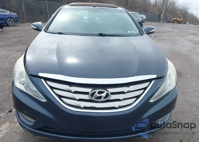 5NPEC4AB8BH300587: 44627804