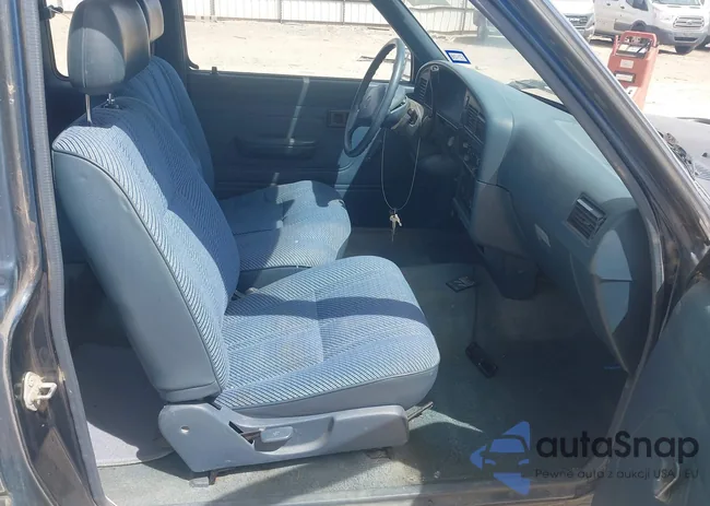 JT4RN93P2R5105337: 44627957