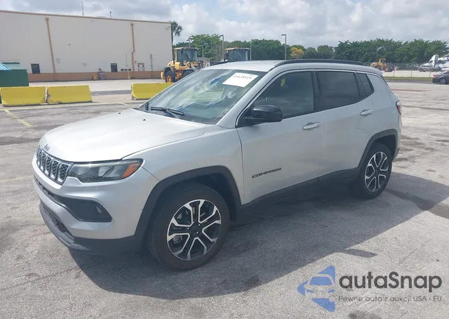 3C4NJDBNXRT138549: 44628519