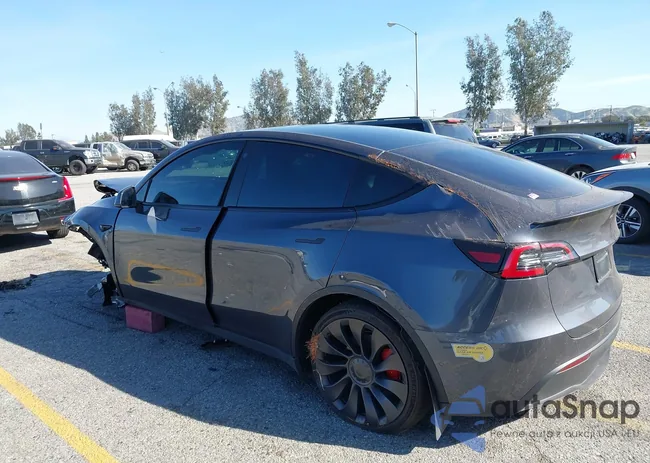 7SAYGDEF5NF511752: 44628621