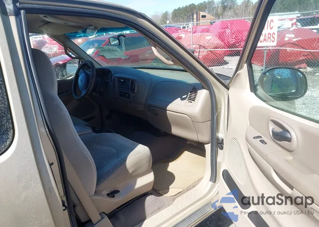 1FTRX17W2YNA66566: 44628716