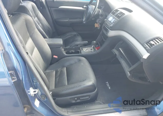 JH4CL96887C003029: 44628741