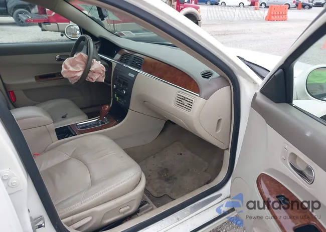 2G4WD532X51235831: 44628900