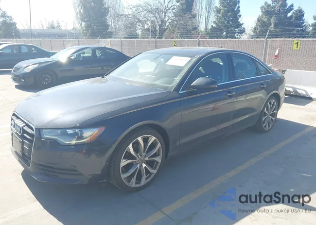 WAUGFAFC9DN026543: 44628174