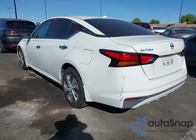 1N4BL4BV8KC214726: 44628321