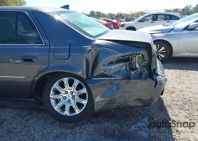 1G6KH5E64BU113153: 44629445