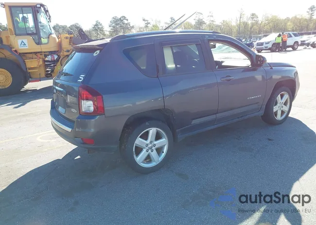 1C4NJCEA5ED754422: 44629545