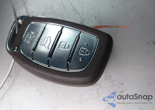 KM8J33A21HU560817: 44629641