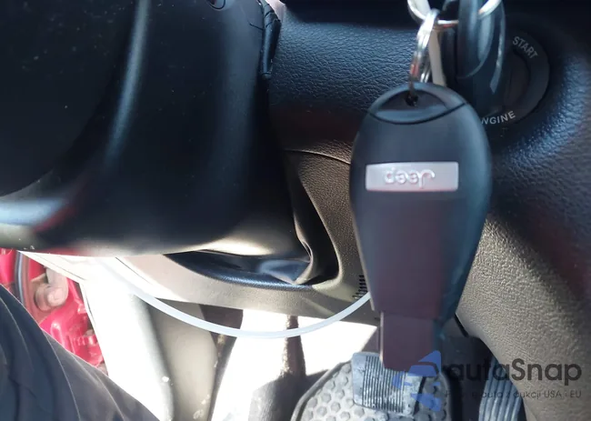 1C4PJMAB8HW557427: 44629801