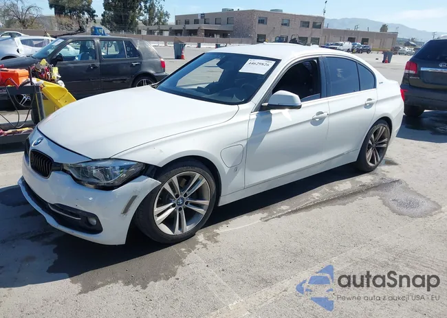 WBA8E1C50JA758852: 44629826